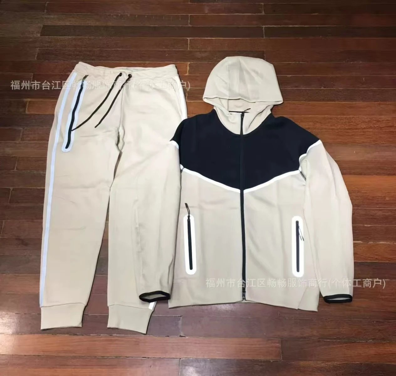 Tech Gray-Black