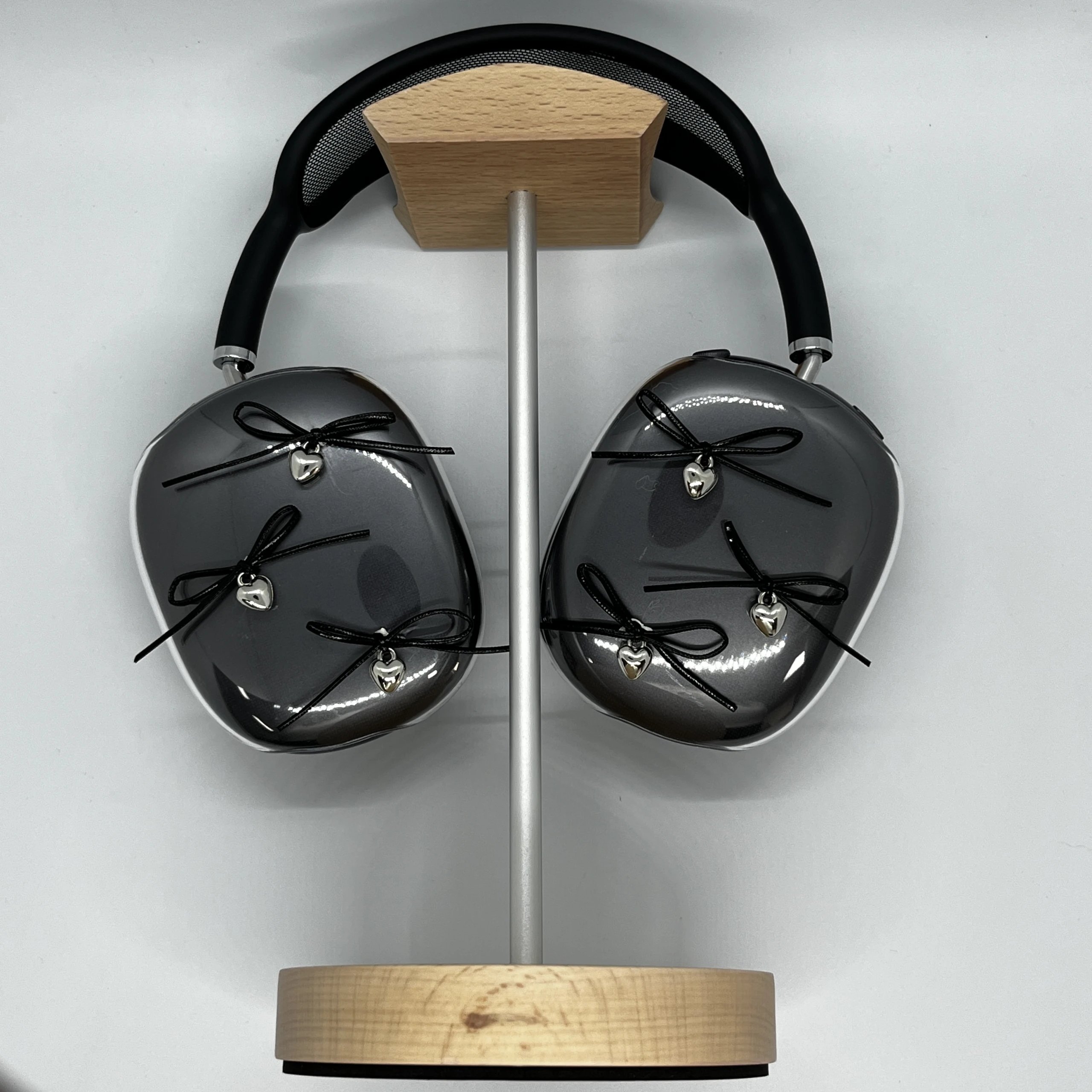 AirPods Max Accessories - Black Bow