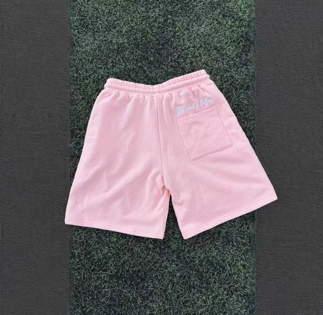 Pink shorts (badge)