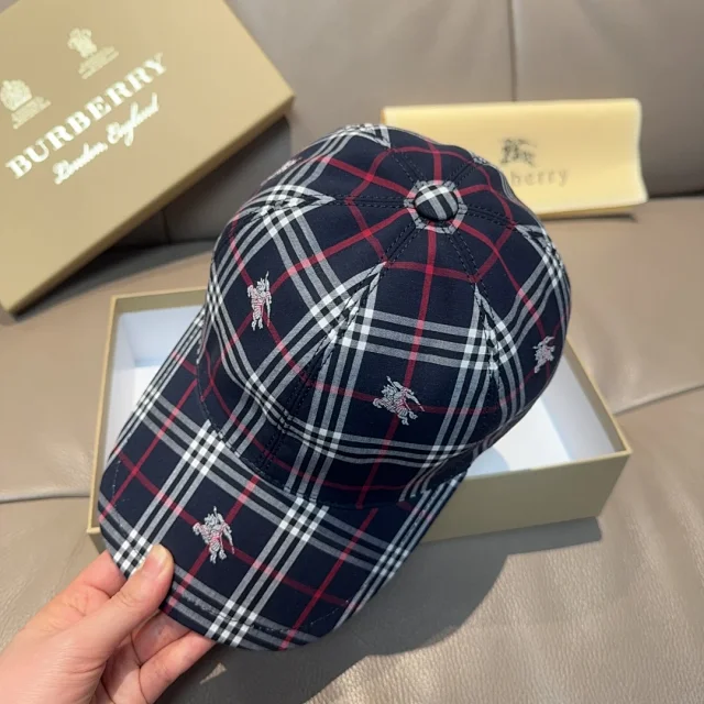 Louis Vuitton Hats Monogram baseball cap product detail image 2
