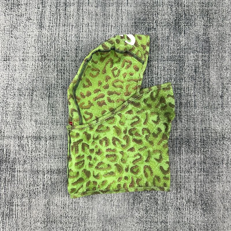 Temperature sensitive color changing face mask