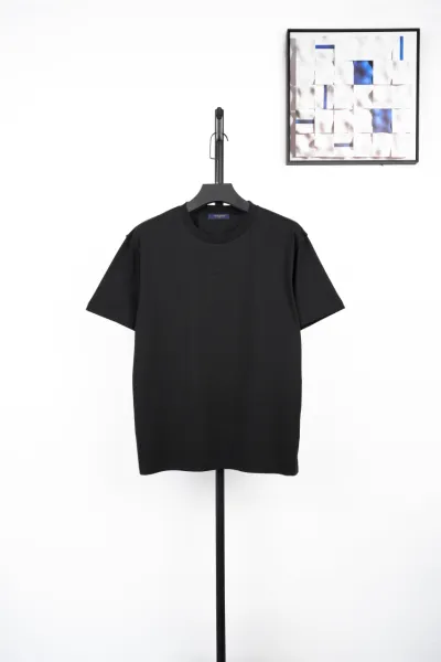 Louis Vuitton Monogram Embroidered Black T-Shirt - 1