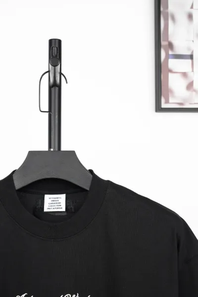 Vetements Autumn / Winter Spring / Summer Black T-Shirt - 9