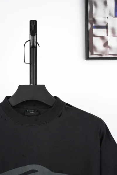 Balenciaga Distressed Logo Print Black T-Shirt - 9