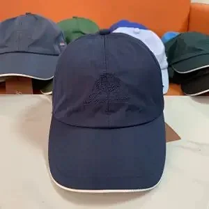 Burberry Hats Baseball Cap with Embroidered Equestrian Knight Logo product detail image 7