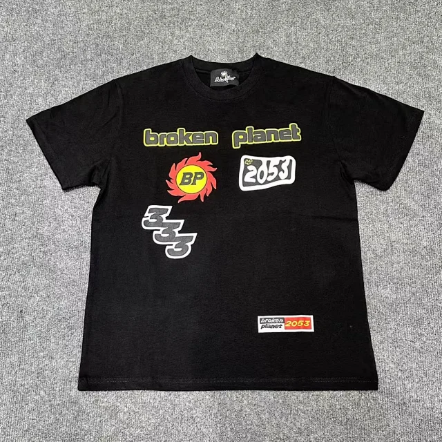 Broken Planet T-Shirts Short-Sleeve Graphic Print product detail image 3