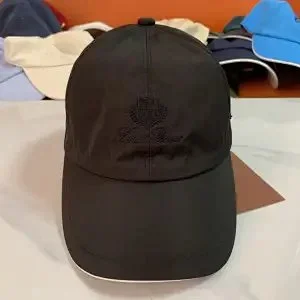 Burberry Hats Baseball Cap with Embroidered Equestrian Knight Logo product detail image 3