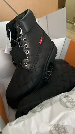 thumbnail for [ABC20] high-top boots