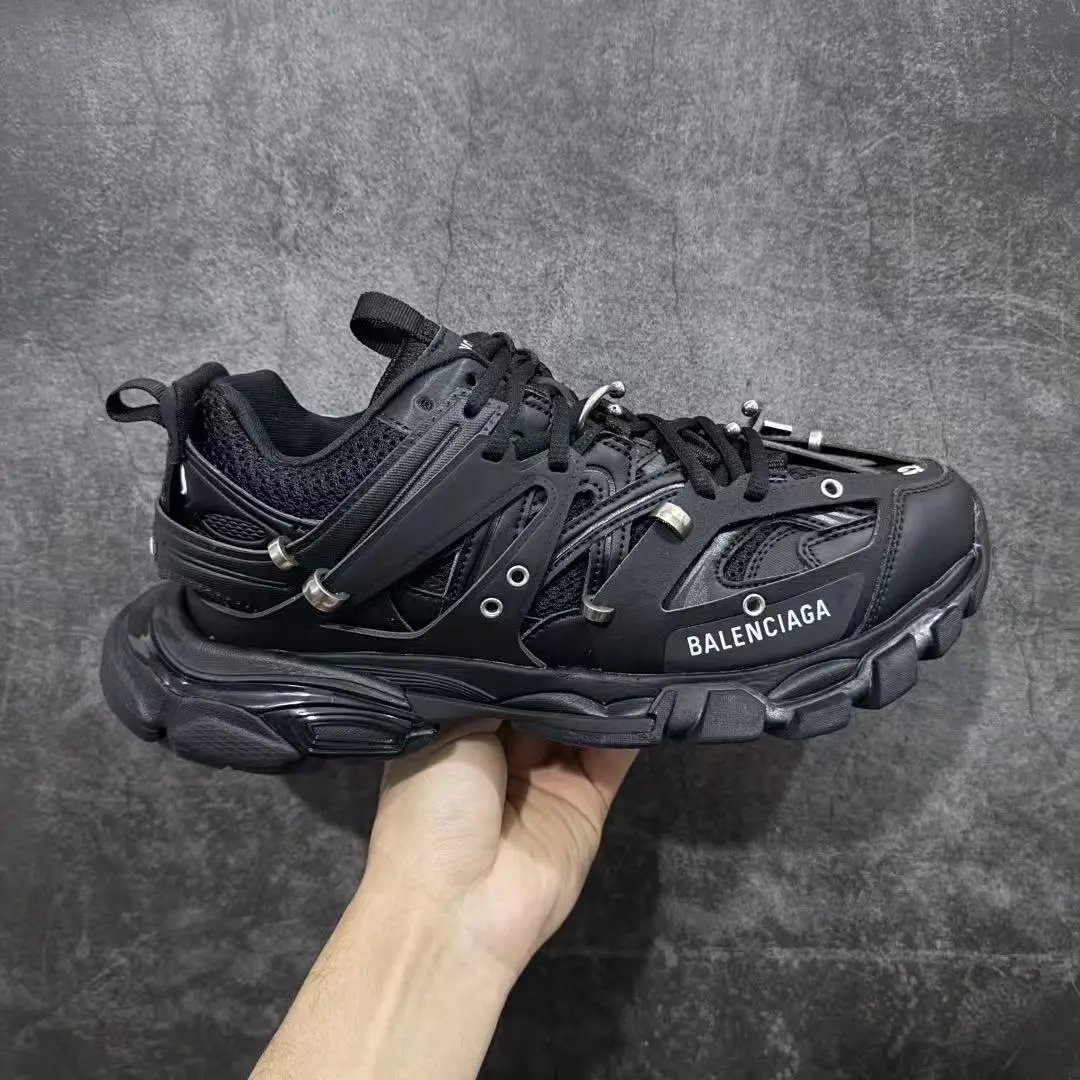 Balenciaga Track Sneakers — three generations of new black colorway — USFans Spreadsheet photo