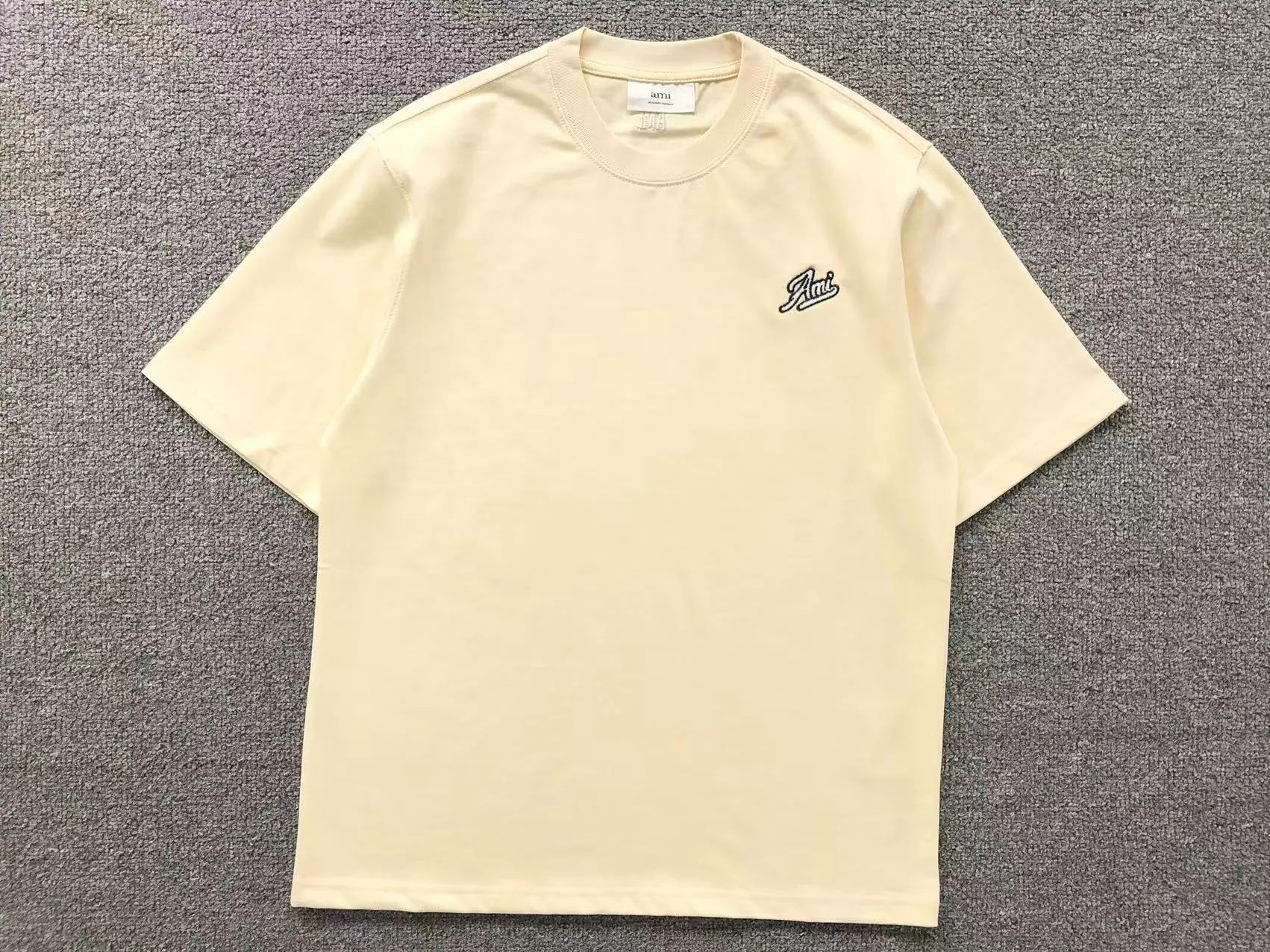 Ami Paris Camiseta con logo pequeño