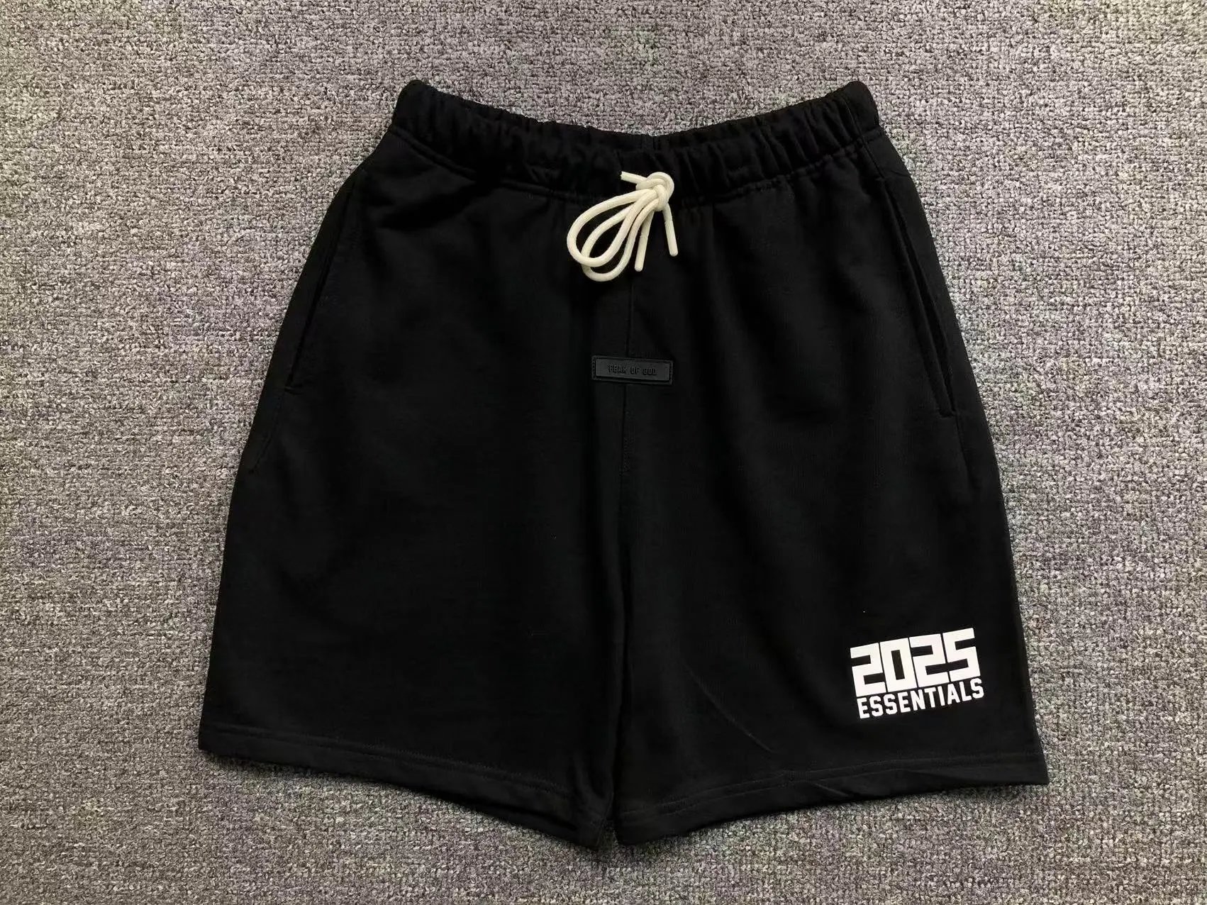 Essentials Shorts — 1 colorway — USFans Spreadsheet photo