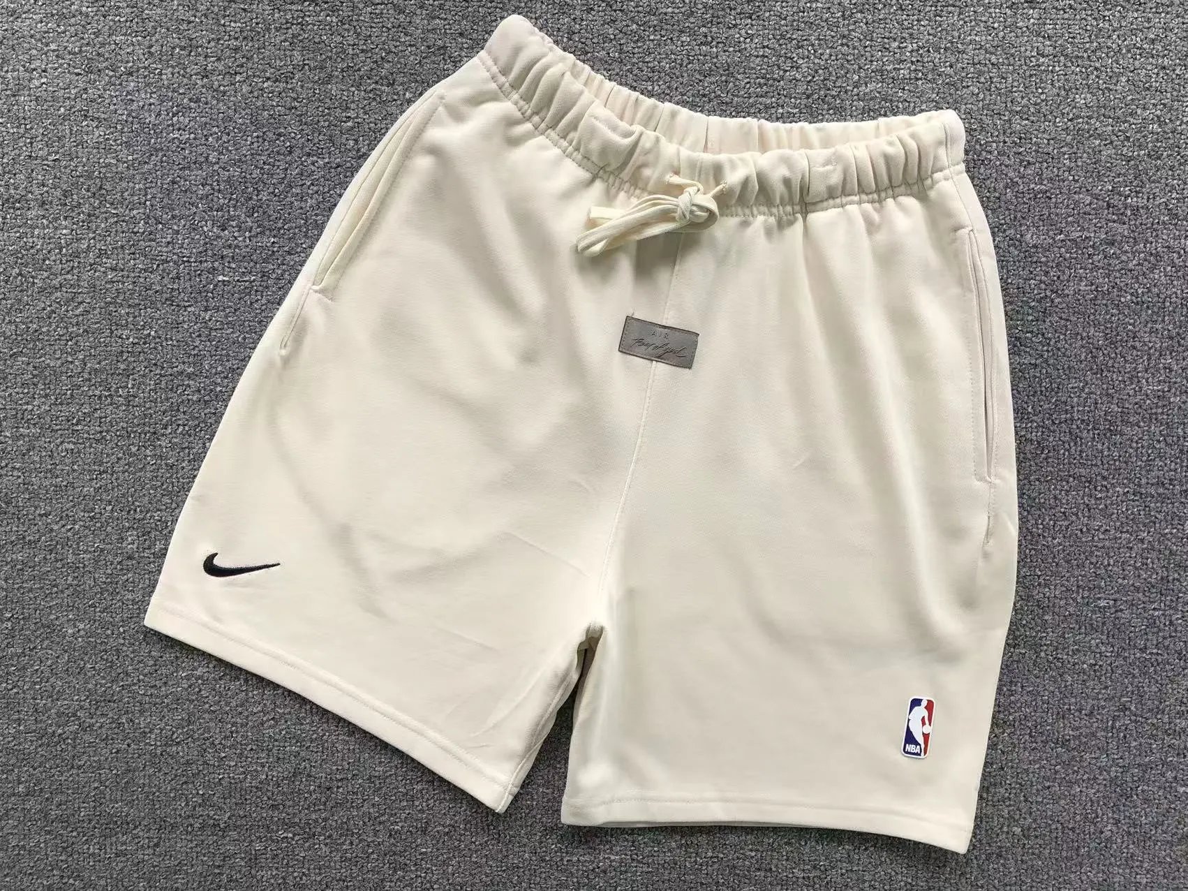 Essentials Shorts — 6 colorway — USFans Spreadsheet photo