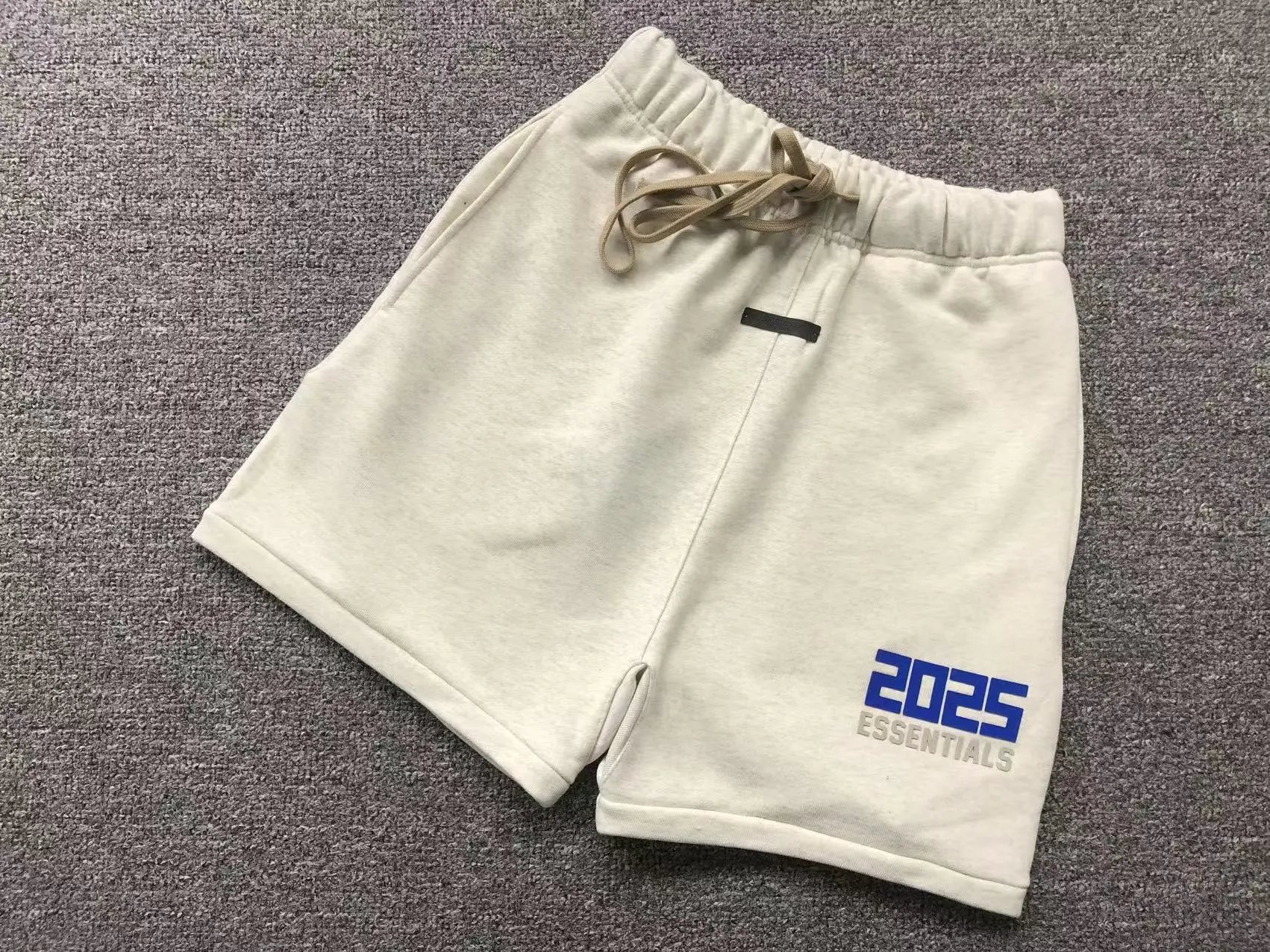 Essentials Shorts — 5 colorway — USFans Spreadsheet photo