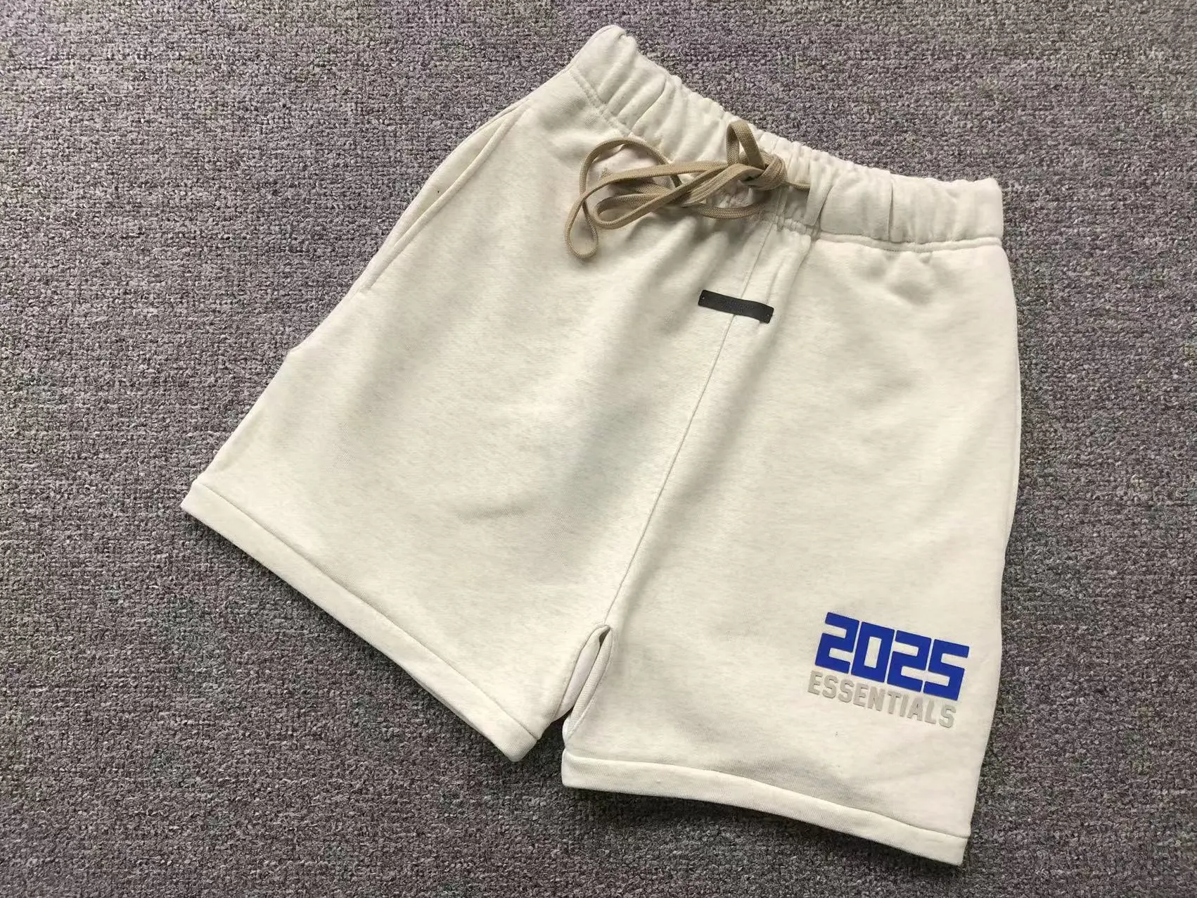 Essentials 2025 Digital Color-Block Print Off-White Mid-Length Sweat Shorts