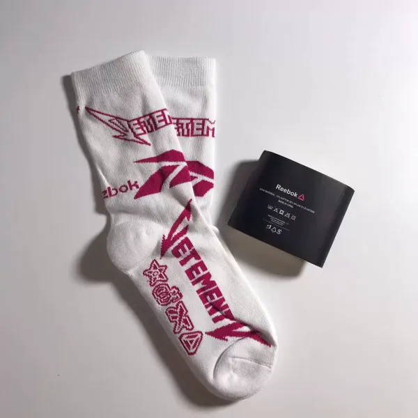 Reebok x Vetements Collaboration Socks White with Pink Logo Print Socks - 1