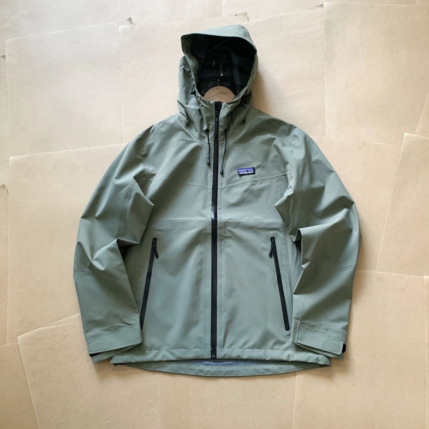 Patagonia Jackets Hooded Zip-Front Shell Jacket — 10