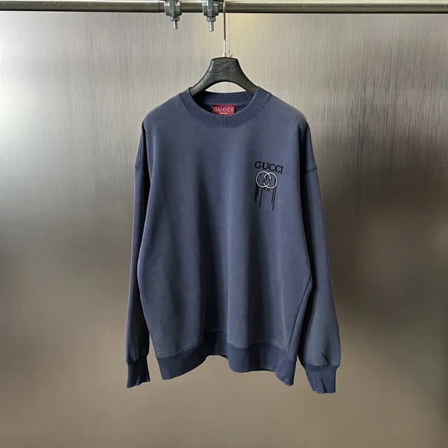 Gucci Tracksuits Crewneck sweatshirt and drawstring straight-leg pants set with logo print product detail image 3