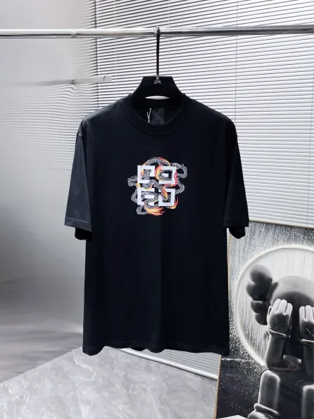 Givenchy Dripping Logo Black T-Shirt - 4