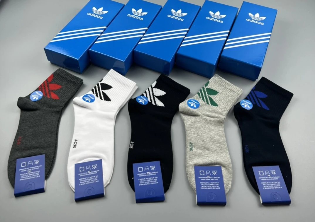Versace Logo Socks Set in Black, White, Gray, and Navy - 5