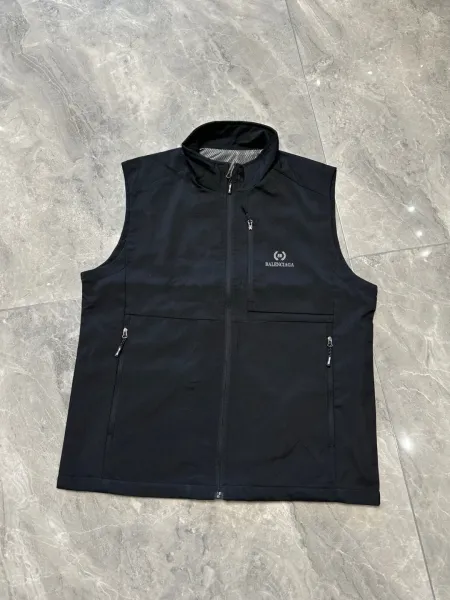 Design Fleece Vest Beige with Black Zippers Vest Outerwear.vest - 7