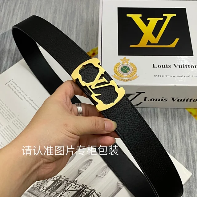 Louis Vuitton Belts Textured belt with LV-letter buckle product detail image 2