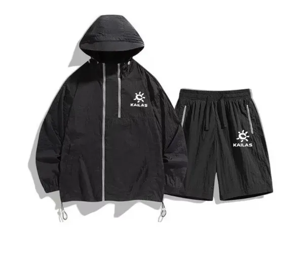 Descente Windbreaker Set Gray with Purple Accents Outerwear Set - 10