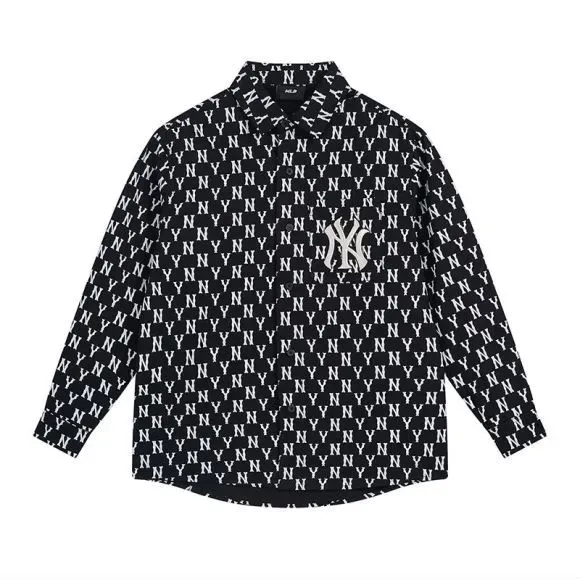 MLB New York Yankees Logo Embroidered Light Blue Button-Up Shirt - 7