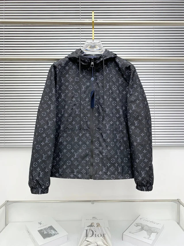 Balenciaga Jackets Zip-Up Windbreaker product detail image 15