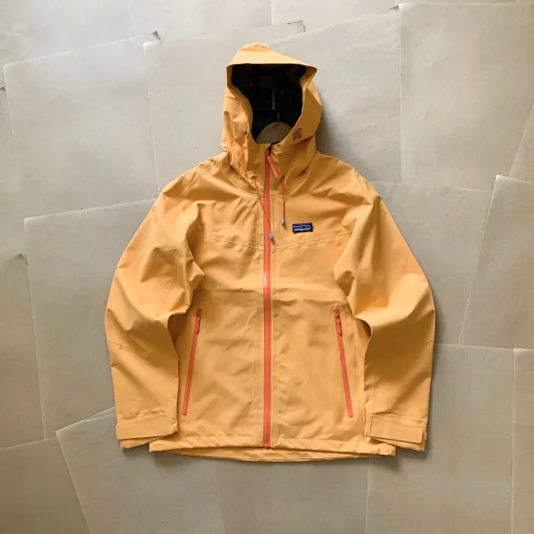Patagonia Tres 3L Rain Jacket Amber Yellow Outerwear - 1