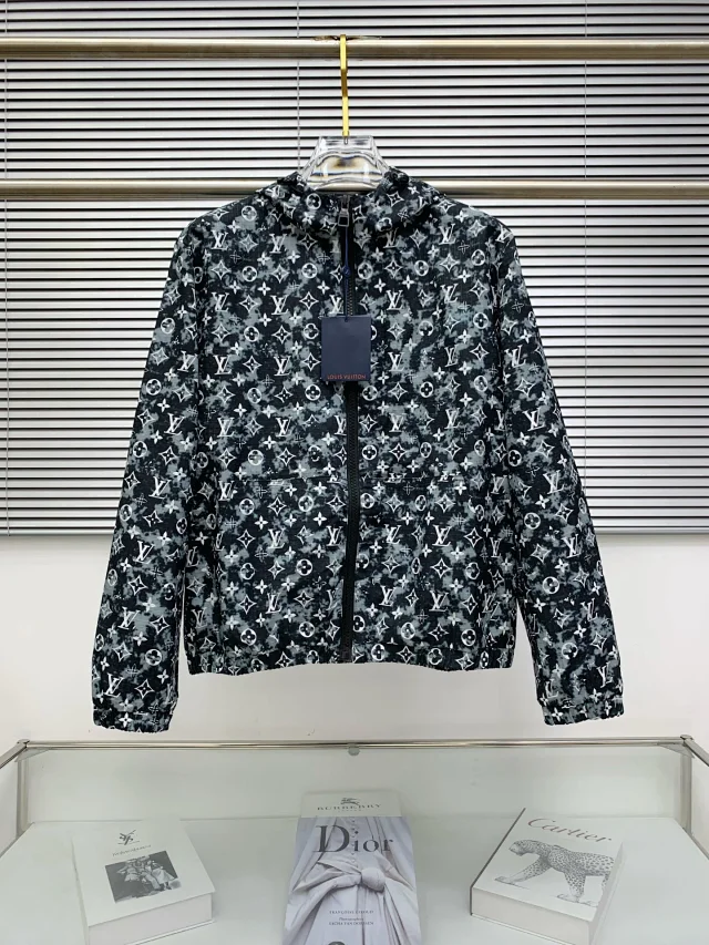 Balenciaga Jackets Zip-Up Windbreaker product detail image 10