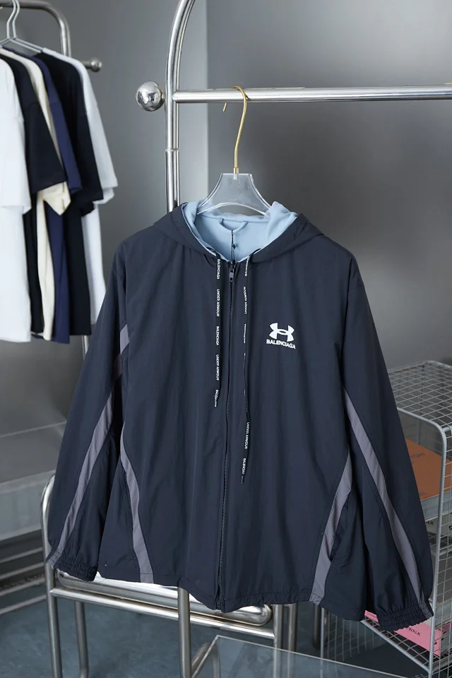 Balenciaga Jackets Zip-Up Windbreaker product detail image 6