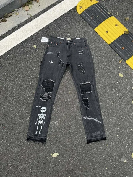 Design Paint-Splatter Contrast-Panel Black Jeans - 10