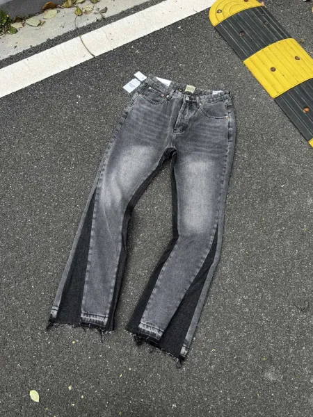 Design Paint-Splatter Contrast-Panel Black Jeans - 9