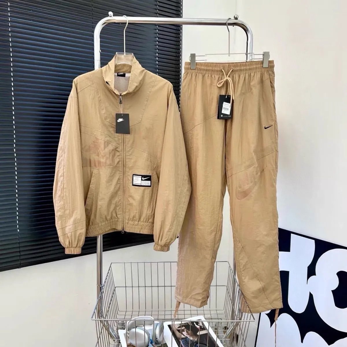 休闲宽松运动风衣套装009 14