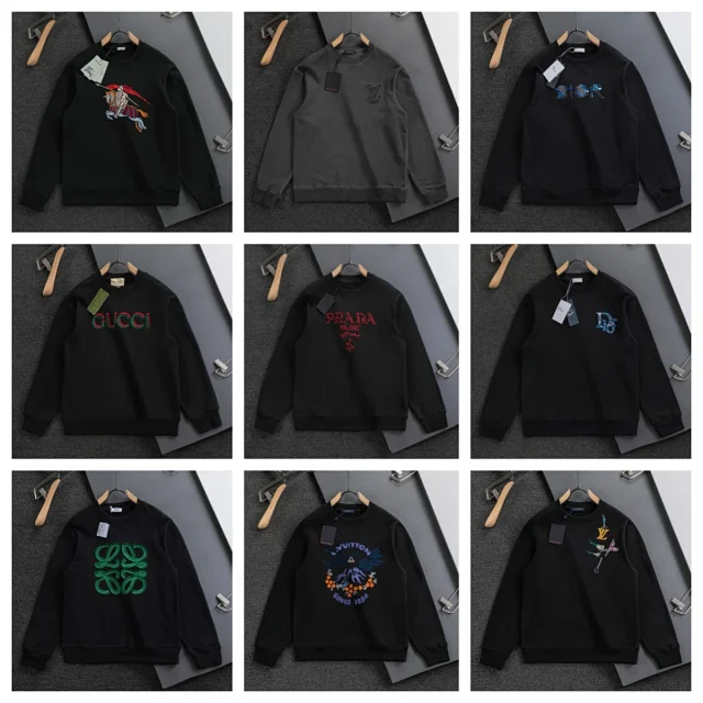 Burberry Hoodies & Sweatshirts Embroidered Equestrian Crewneck Sweatshirt product detail image 1