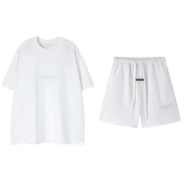 Fear of God Matching Sets Essentials logo crewneck T-shirt and shorts set product detail image 3