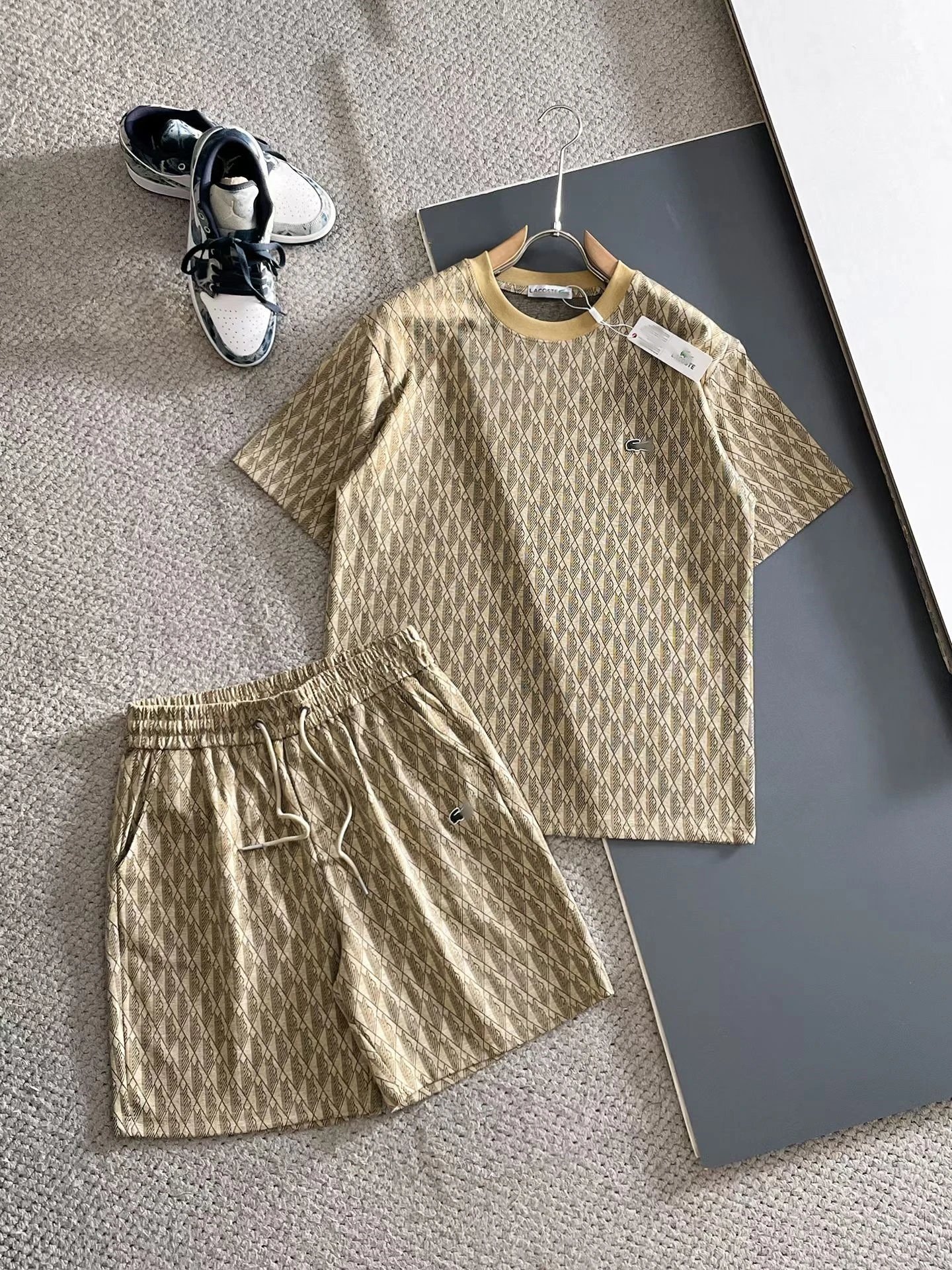 Lacoste Monogram Print Gray T-Shirt and Shorts Set - 6