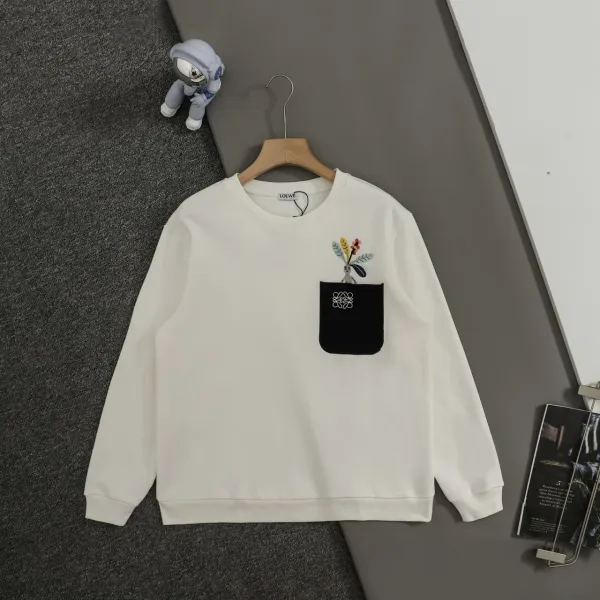 Loewe Anagram Embroidered White Hoodie - 17