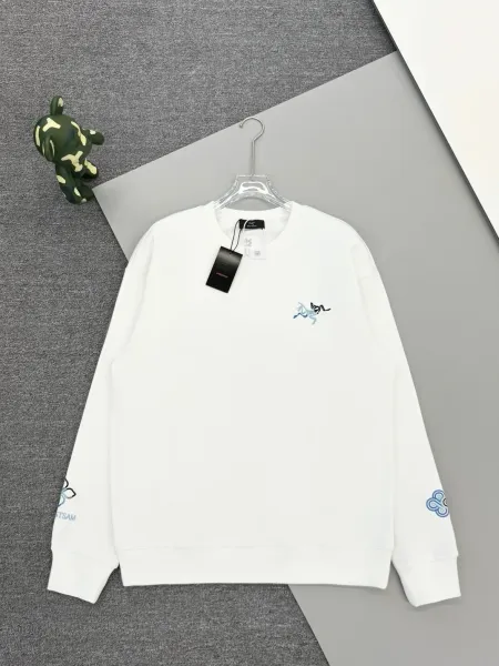 Loewe Anagram Embroidered White Hoodie - 15