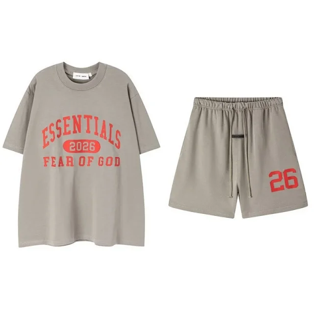 Fear of God Matching Sets Essentials logo crewneck T-shirt and shorts set product detail image 4