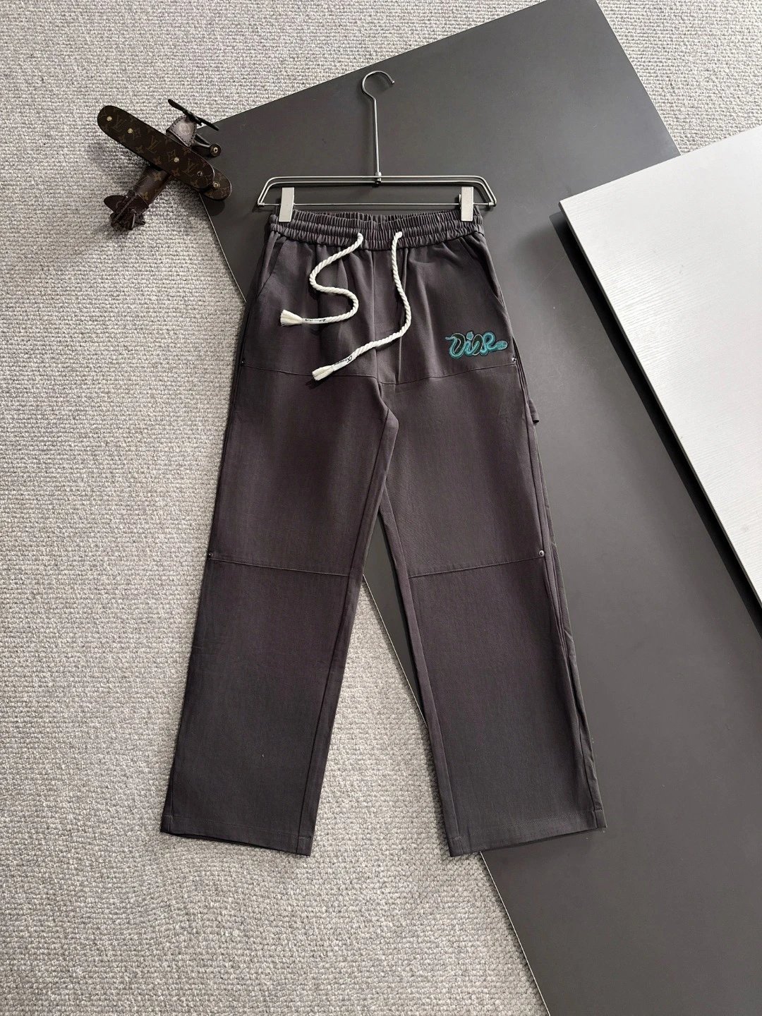 Versace Cargo Pants Light Gray - 14