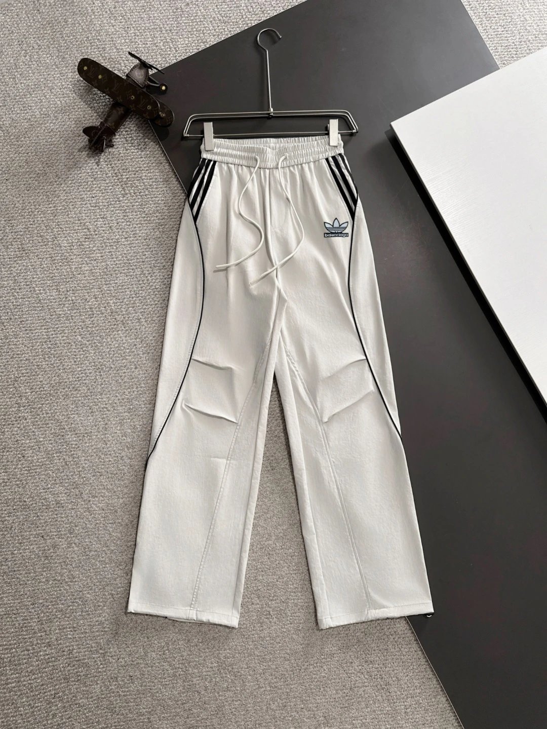 Versace Cargo Pants Light Gray - 4