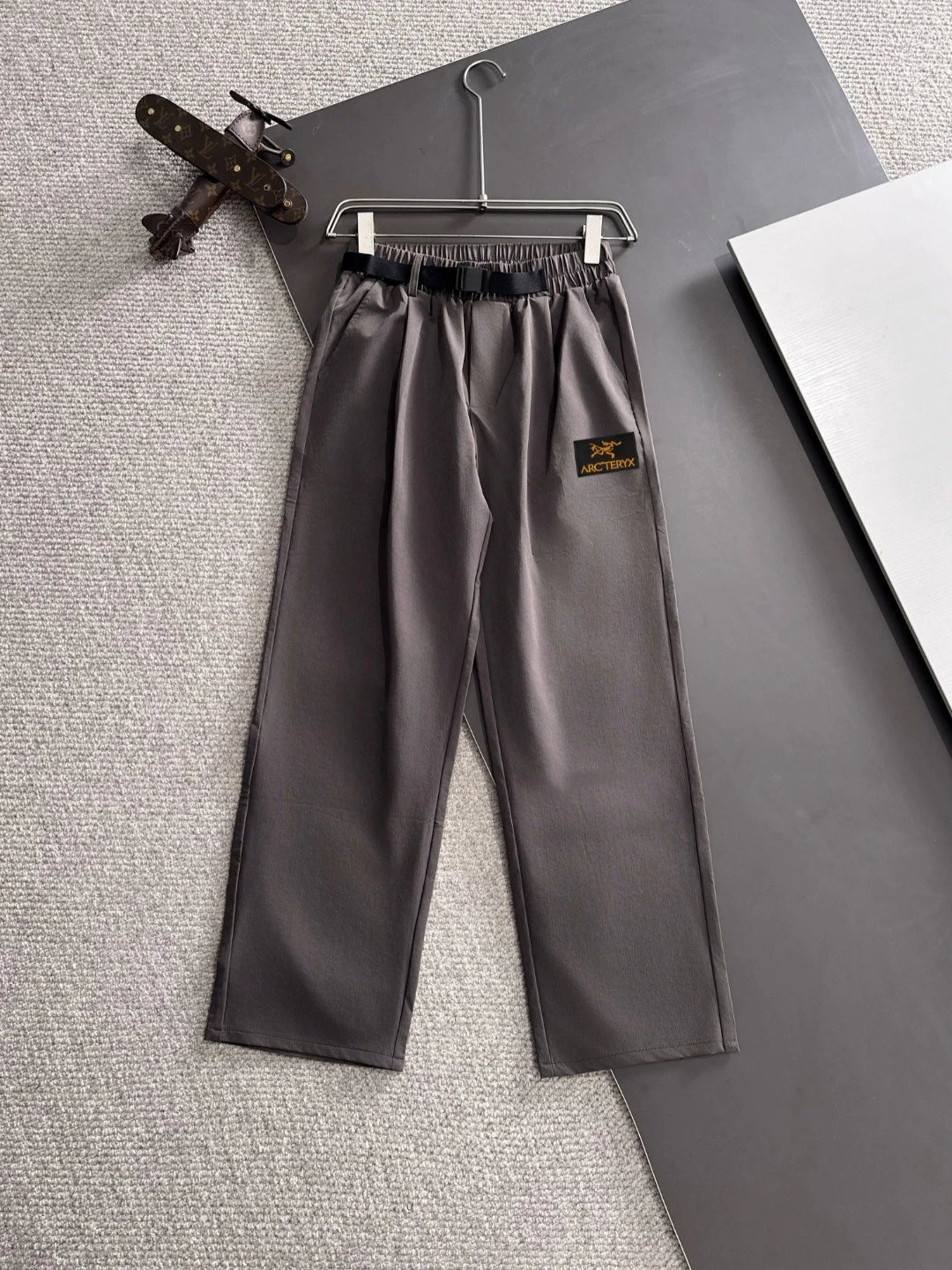 Versace Cargo Pants Light Gray - 11