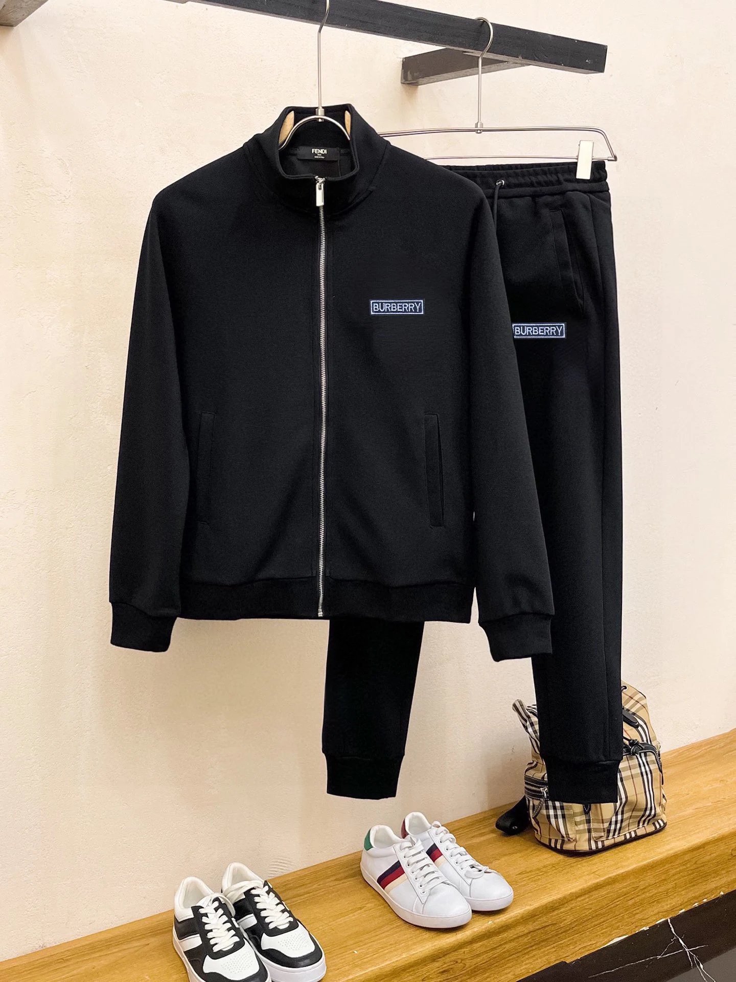 Givenchy 4G Logo White Tracksuit Set - 17