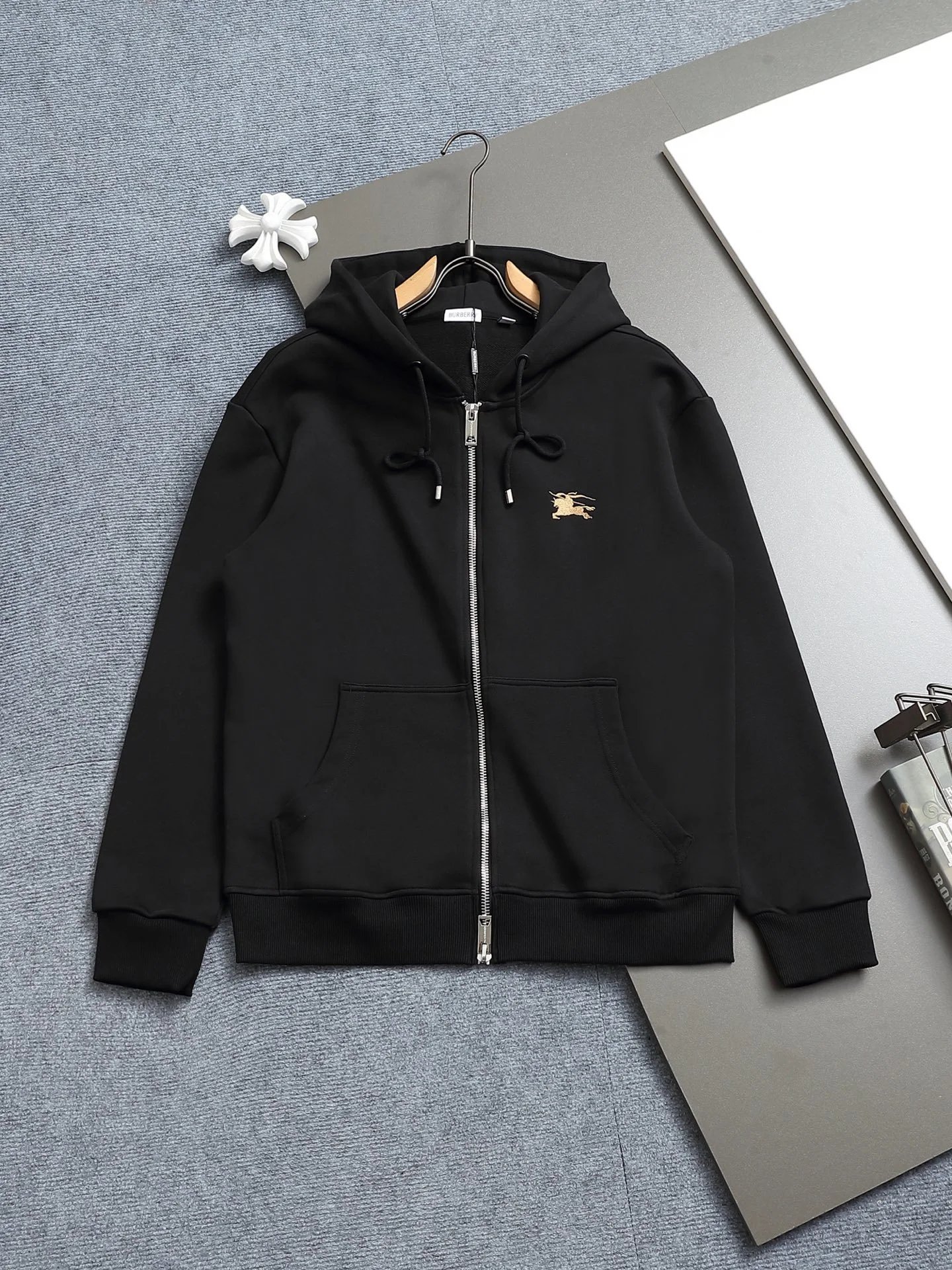 Fendi Monster Eyes Logo Hoodie Black - 16