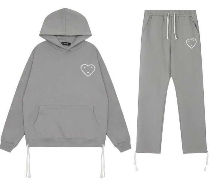 Play Comme des Garçons Heart Embroidery Gray Hoodie and Sweatpants Set - 4