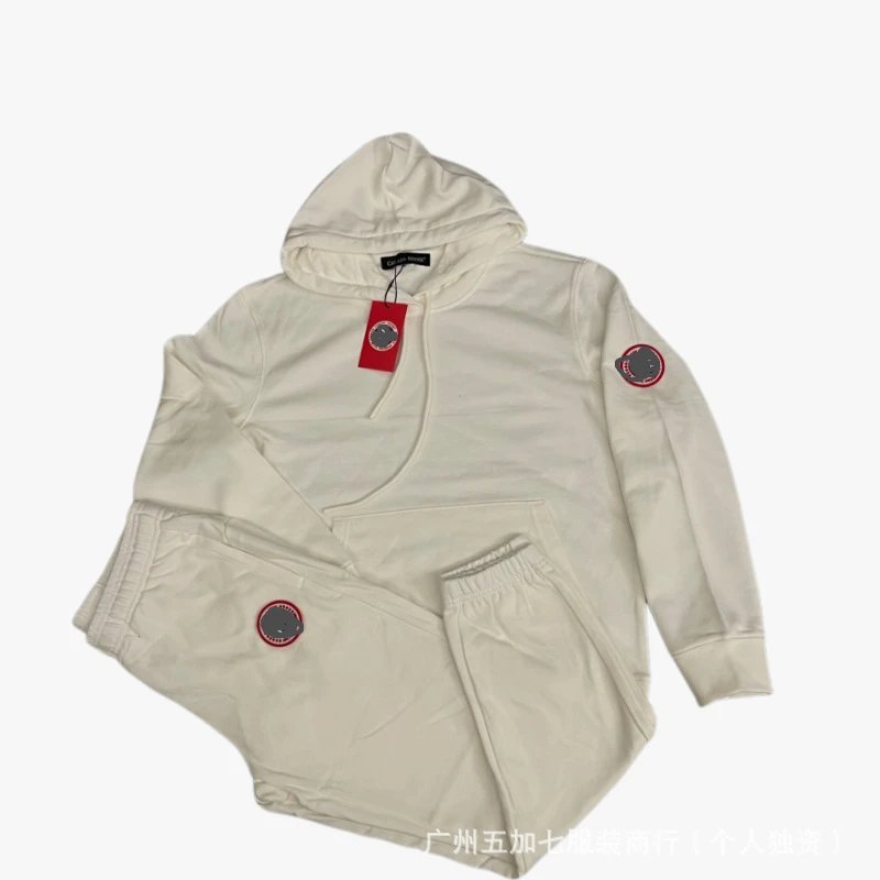 Canada Goose Matching Sets Logo-Patch Sweatshirt and Jogger Set image 7