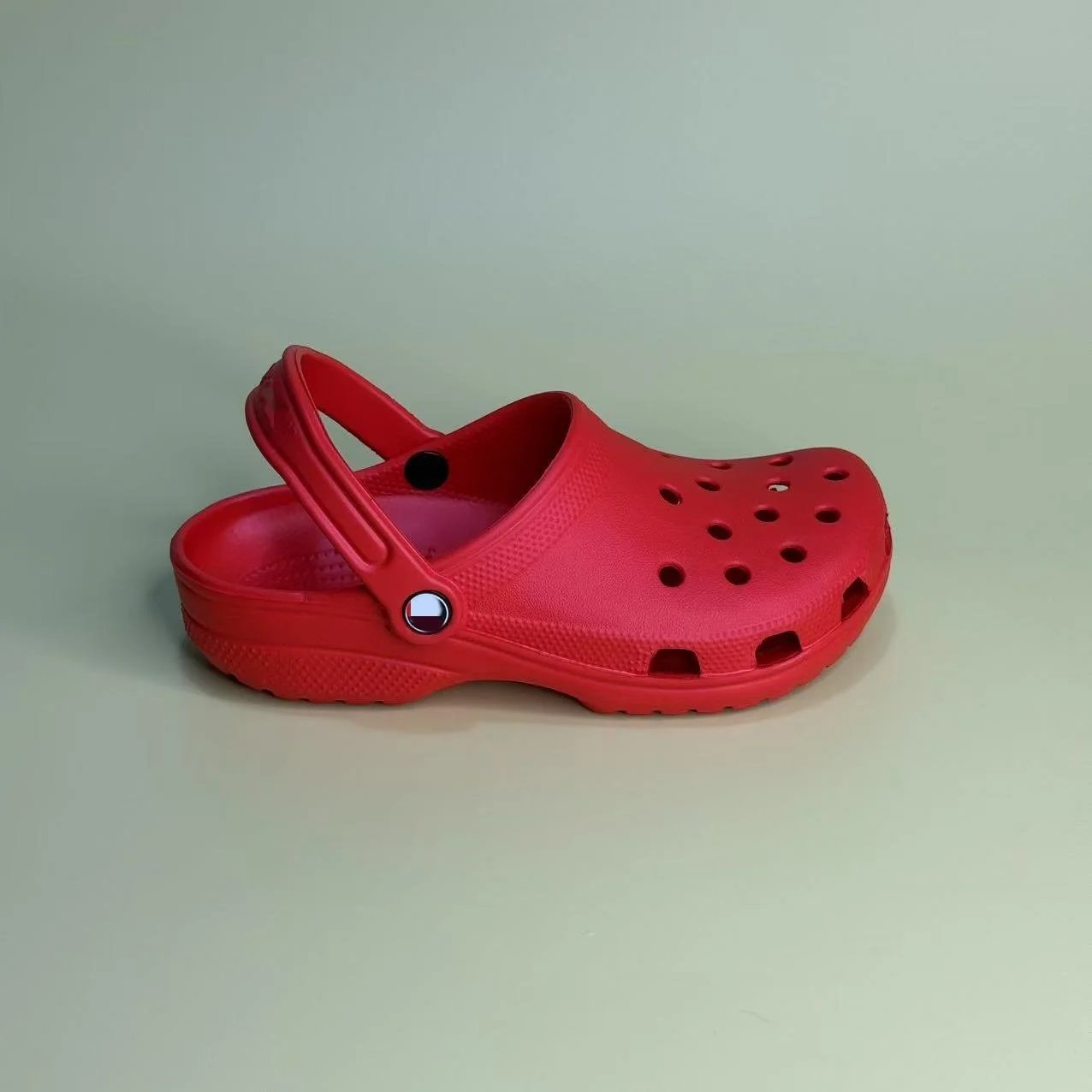 Crocs Classic Model Shoes — Celebrity is very famous. colorway — USFans Spreadsheet photo
