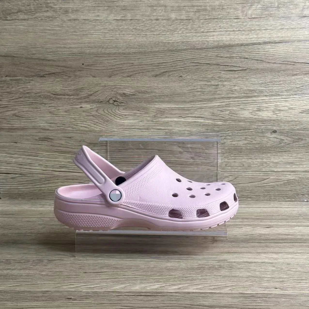 Crocs Classic Model Shoes — Celebrity Pink colorway — USFans Spreadsheet photo