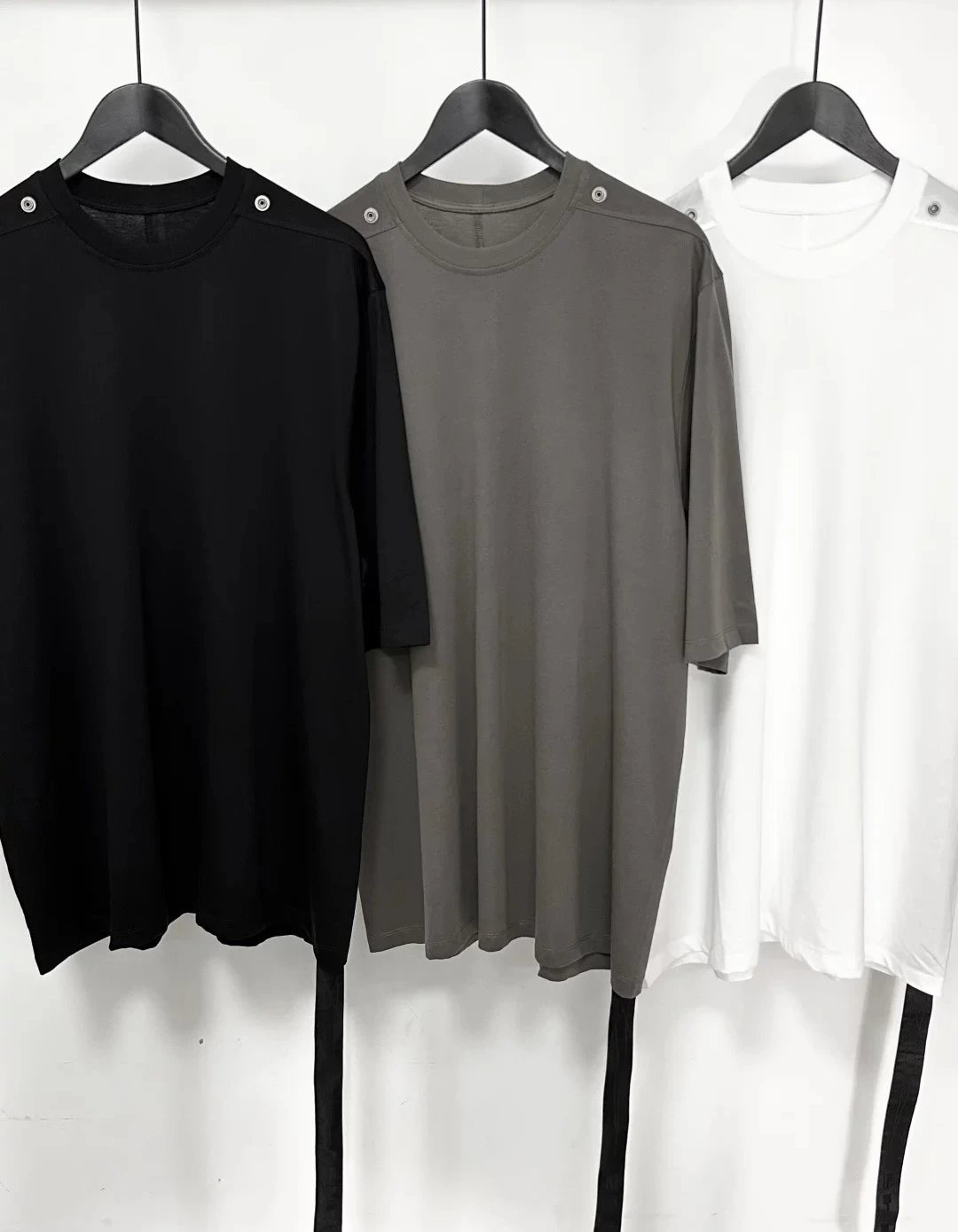 Metal Button Minimalist T-Shirt